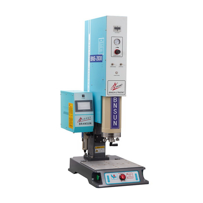 20KHZ 自動追頻 超聲波塑焊機(標(biāo)準一體型機架) 20KHZ 自動追頻 超聲波塑焊機(標(biāo)準一體型機架)