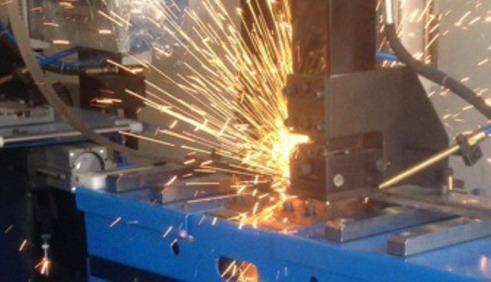 超聲波塑料焊接機(jī)變幅桿設(shè)計的描述