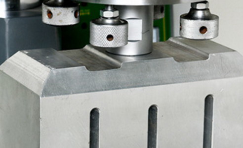 超聲波塑料焊接機(jī)操作風(fēng)險的分析